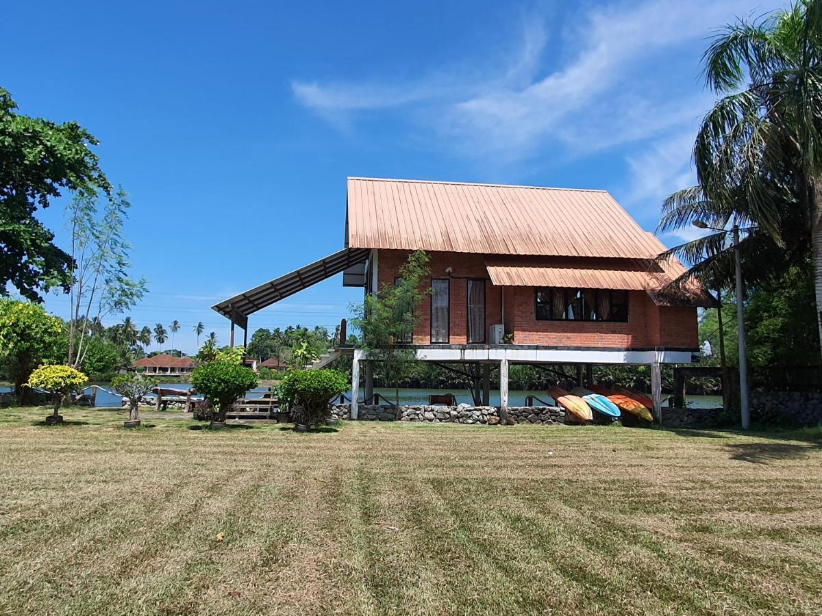 Homestay Ala Riverview Lodge Kota Bharu Exteriér fotografie